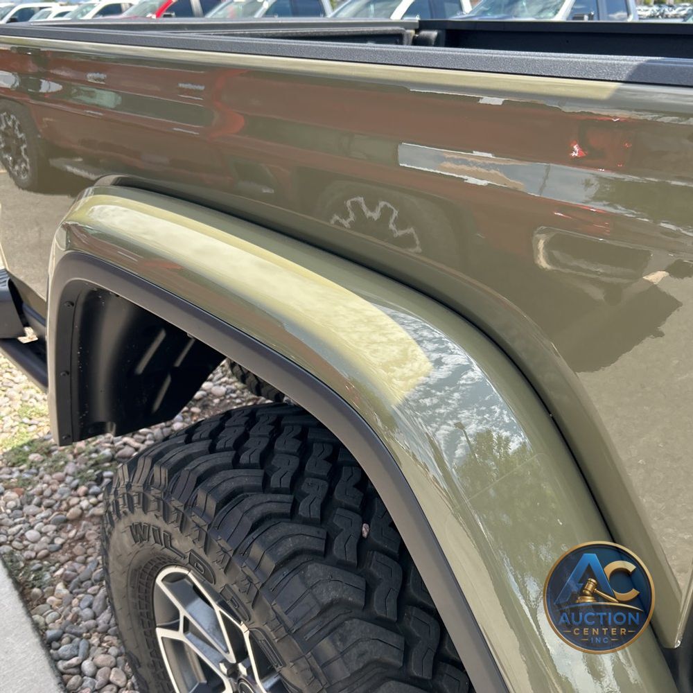 2025 Jeep Gladiator Mojave X