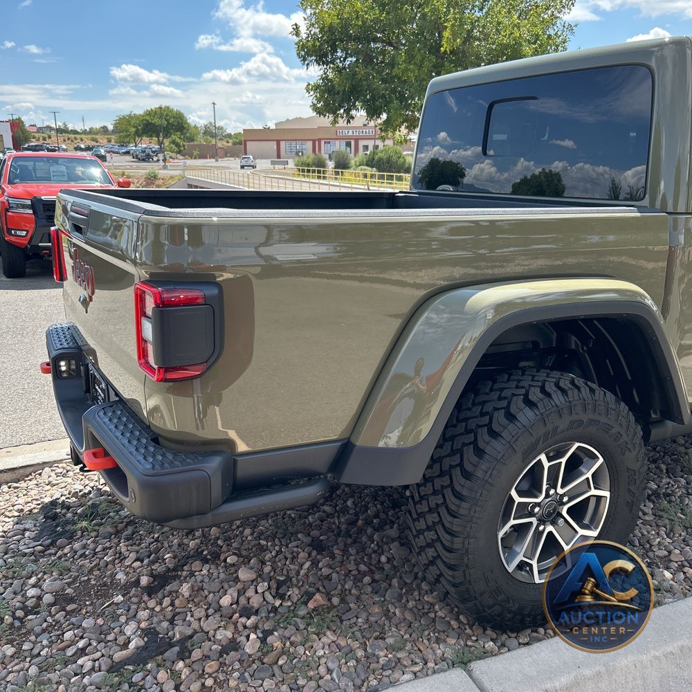 2025 Jeep Gladiator Mojave X