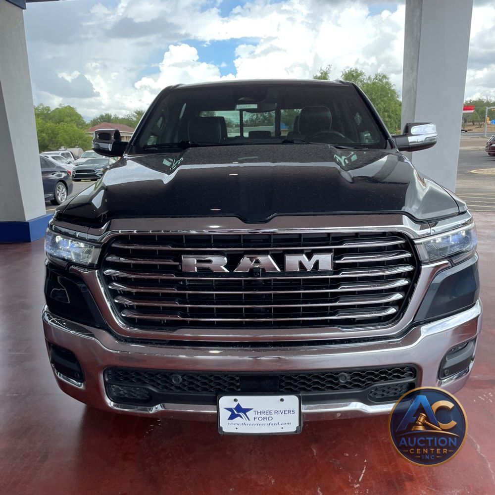 2025 Ram 1500 Laramie