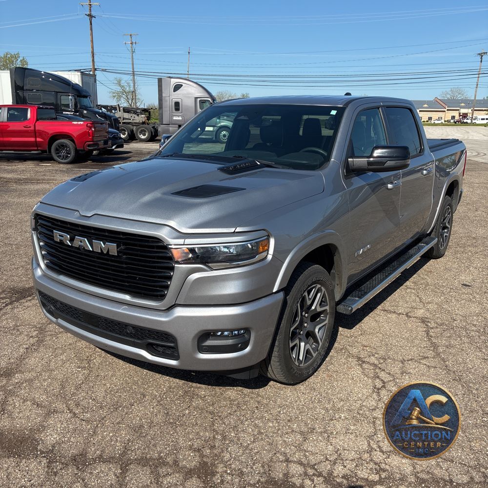 2025 Ram 1500 Laramie Crew Cab 4x4 5'7" Box