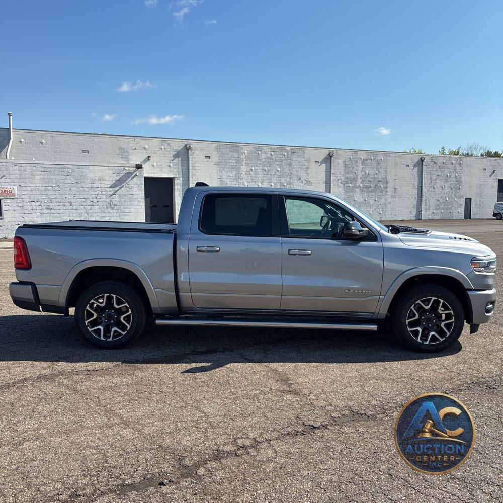 2025 Ram 1500 Laramie Crew Cab 4x4 5'7" Box