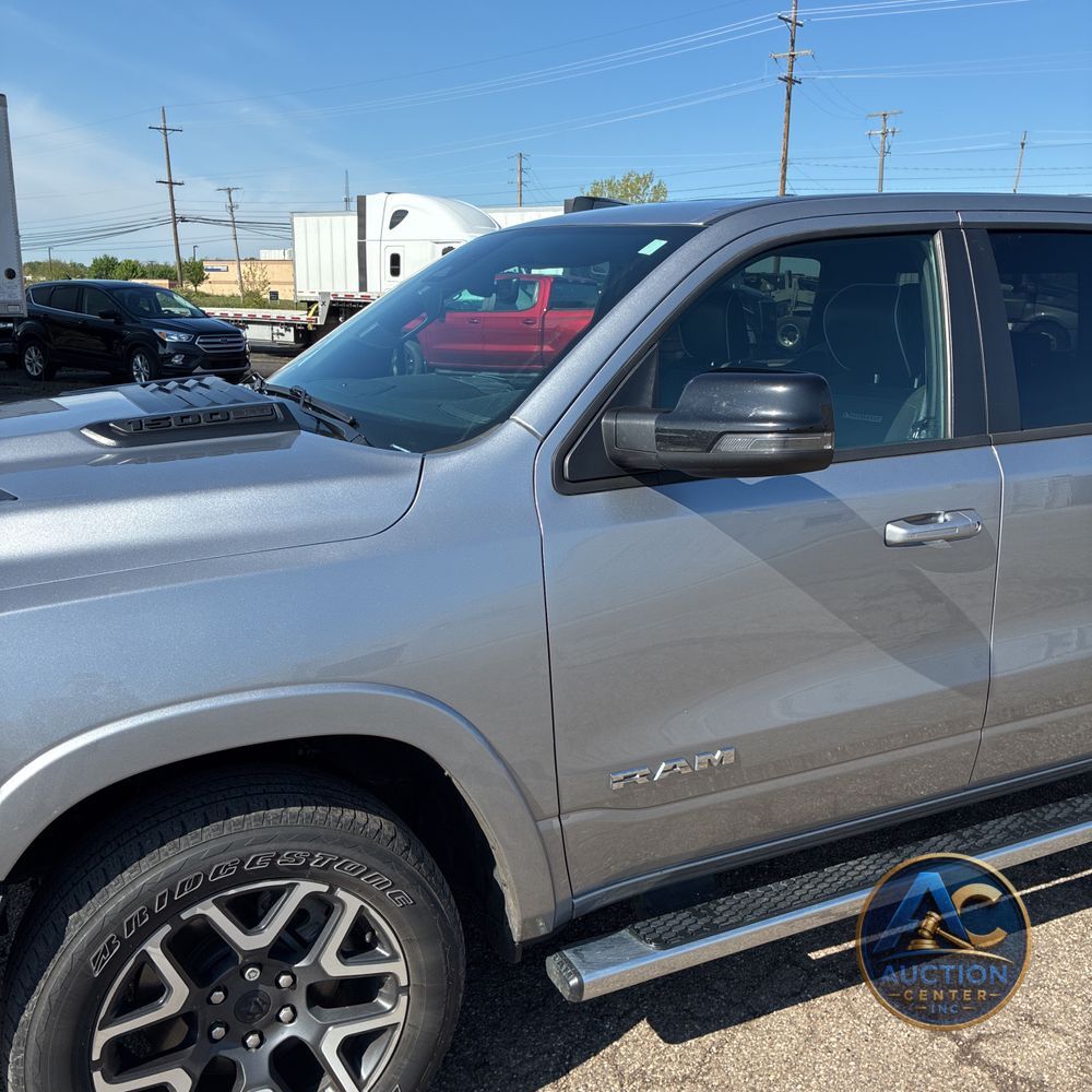 2025 Ram 1500 Laramie Crew Cab 4x4 5'7" Box