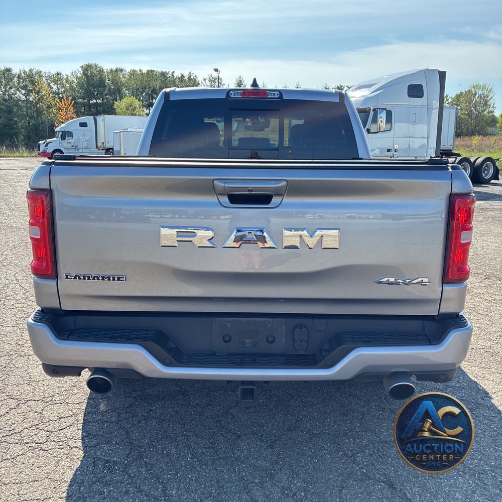 2025 Ram 1500 Laramie Crew Cab 4x4 5'7" Box