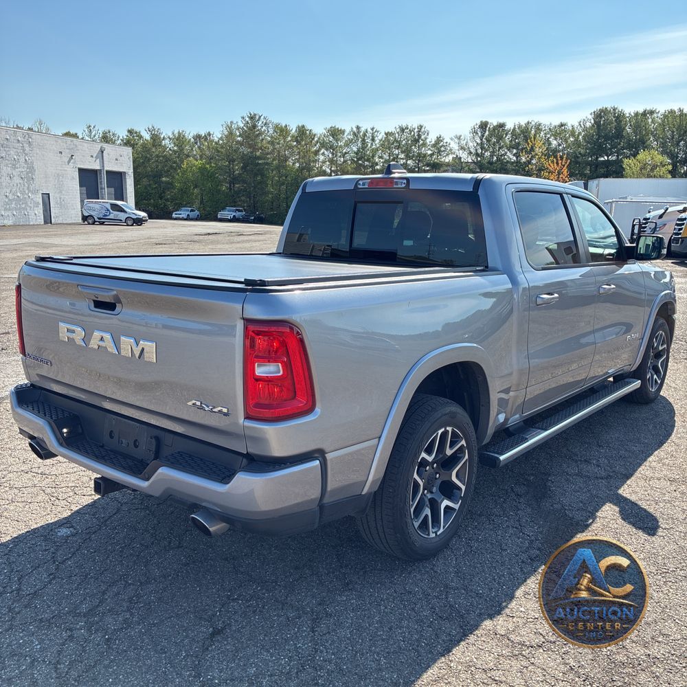 2025 Ram 1500 Laramie Crew Cab 4x4 5'7" Box