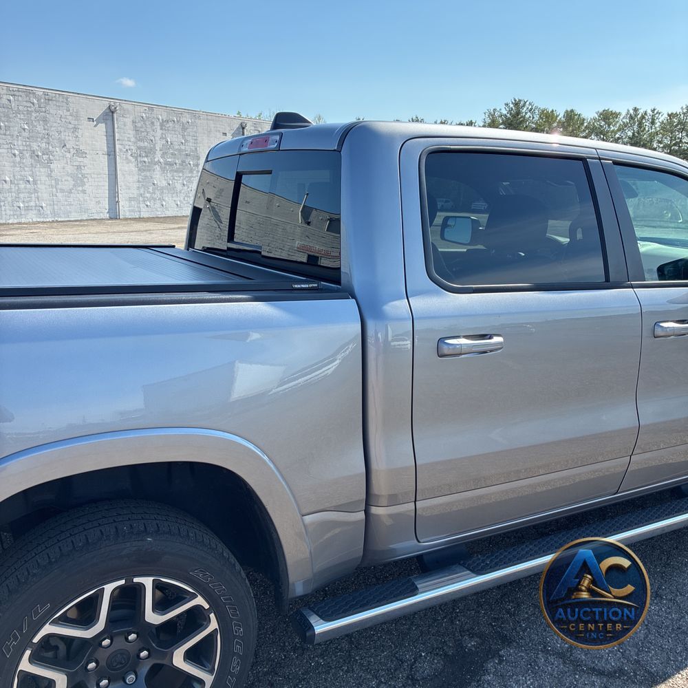 2025 Ram 1500 Laramie Crew Cab 4x4 5'7" Box