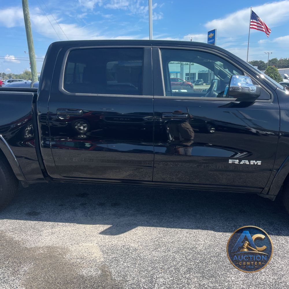 2025 Ram 1500 Laramie