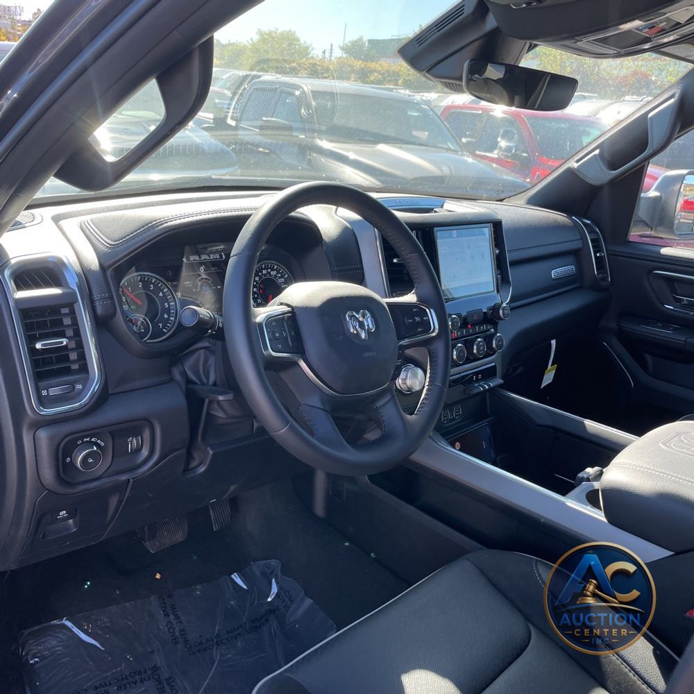 2024 Ram 1500 Laramie