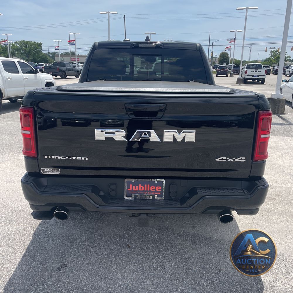 2025 Ram 1500 Tungsten Crew Cab 4x4 5'7" Box