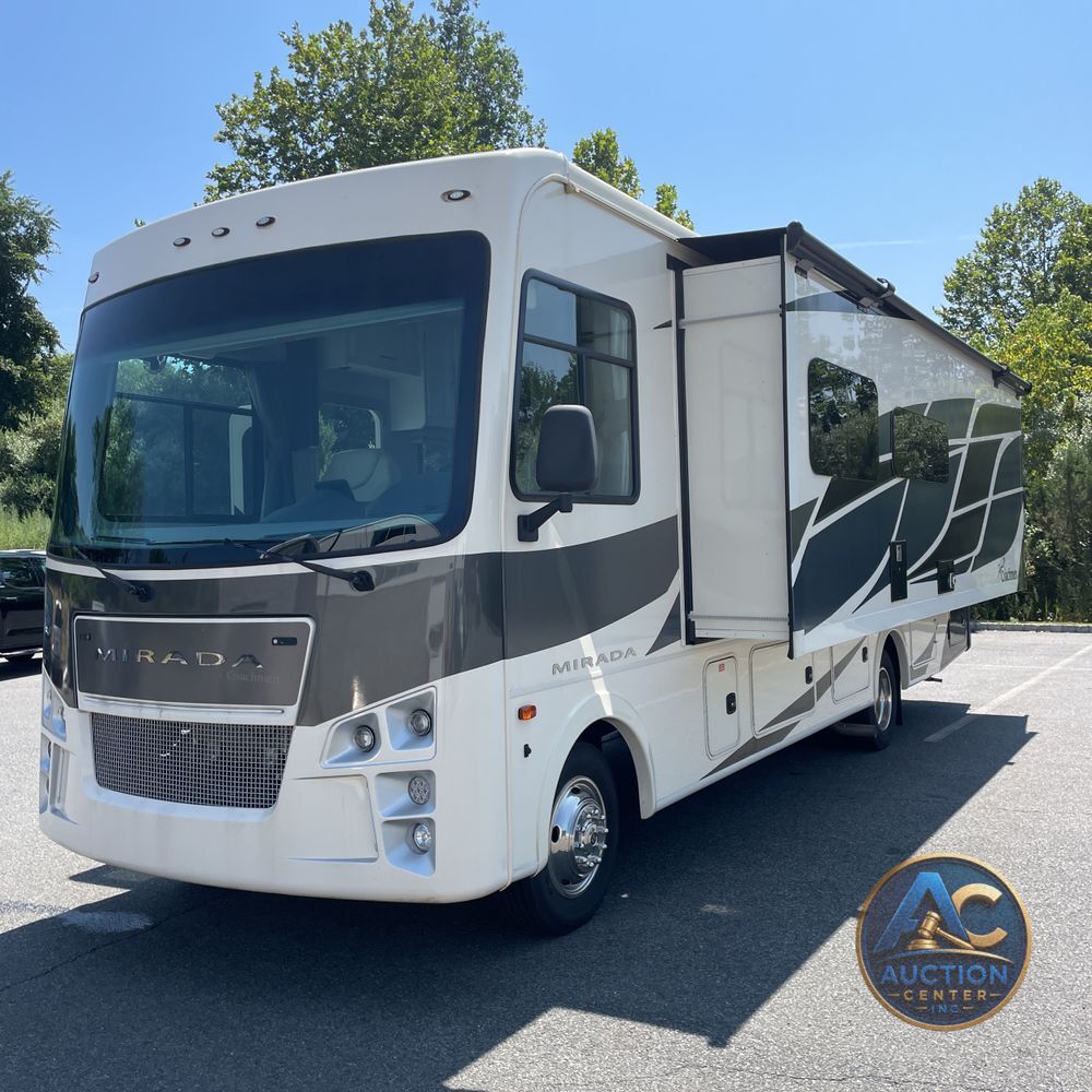 2020 Mirada Coachman motor home Base