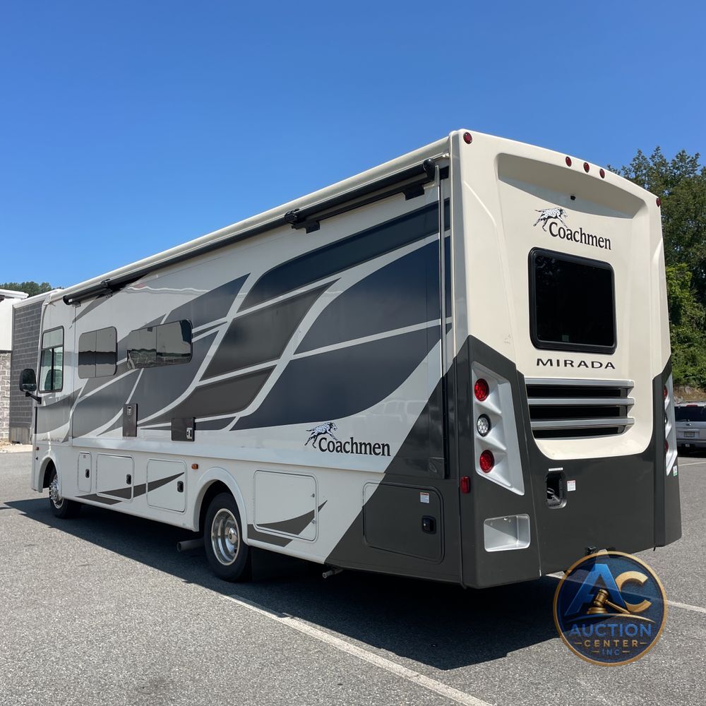 2020 Mirada Coachman motor home Base