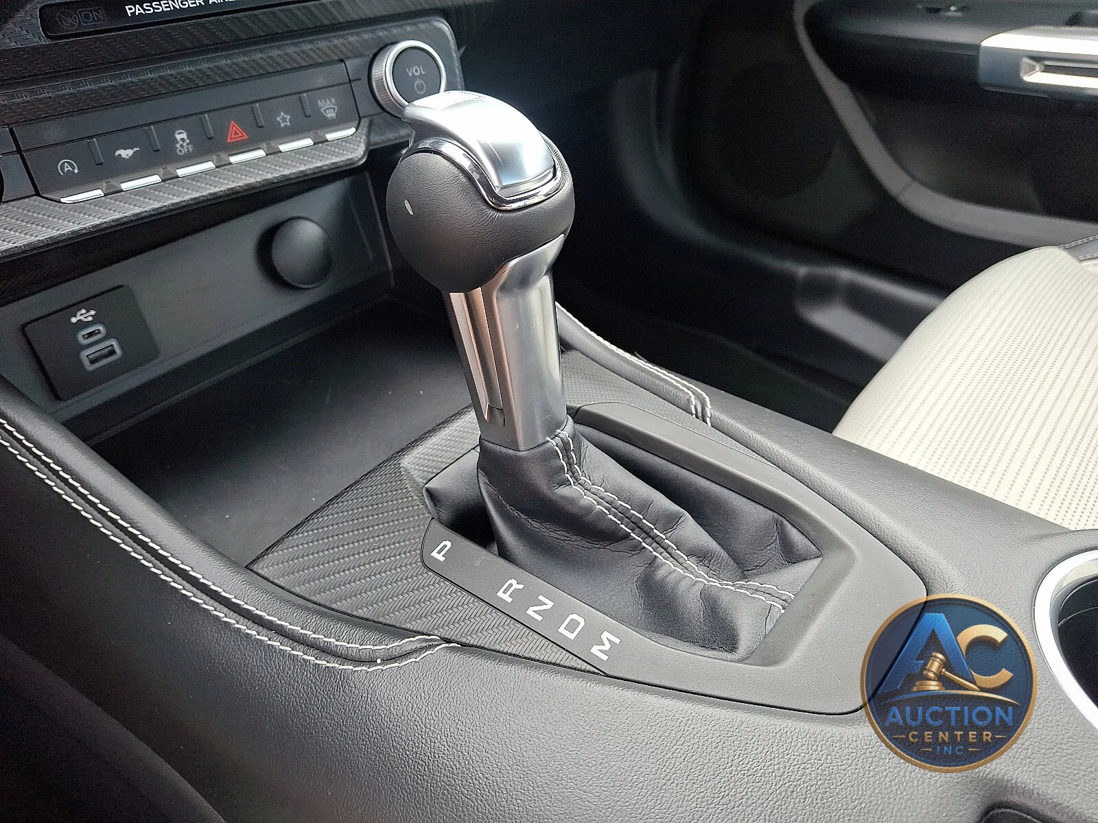 2025 Ford Mustang GT Coupe 60th Anniversary Edition