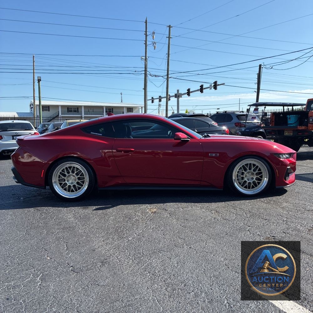 2024 Ford Mustang GT Premium