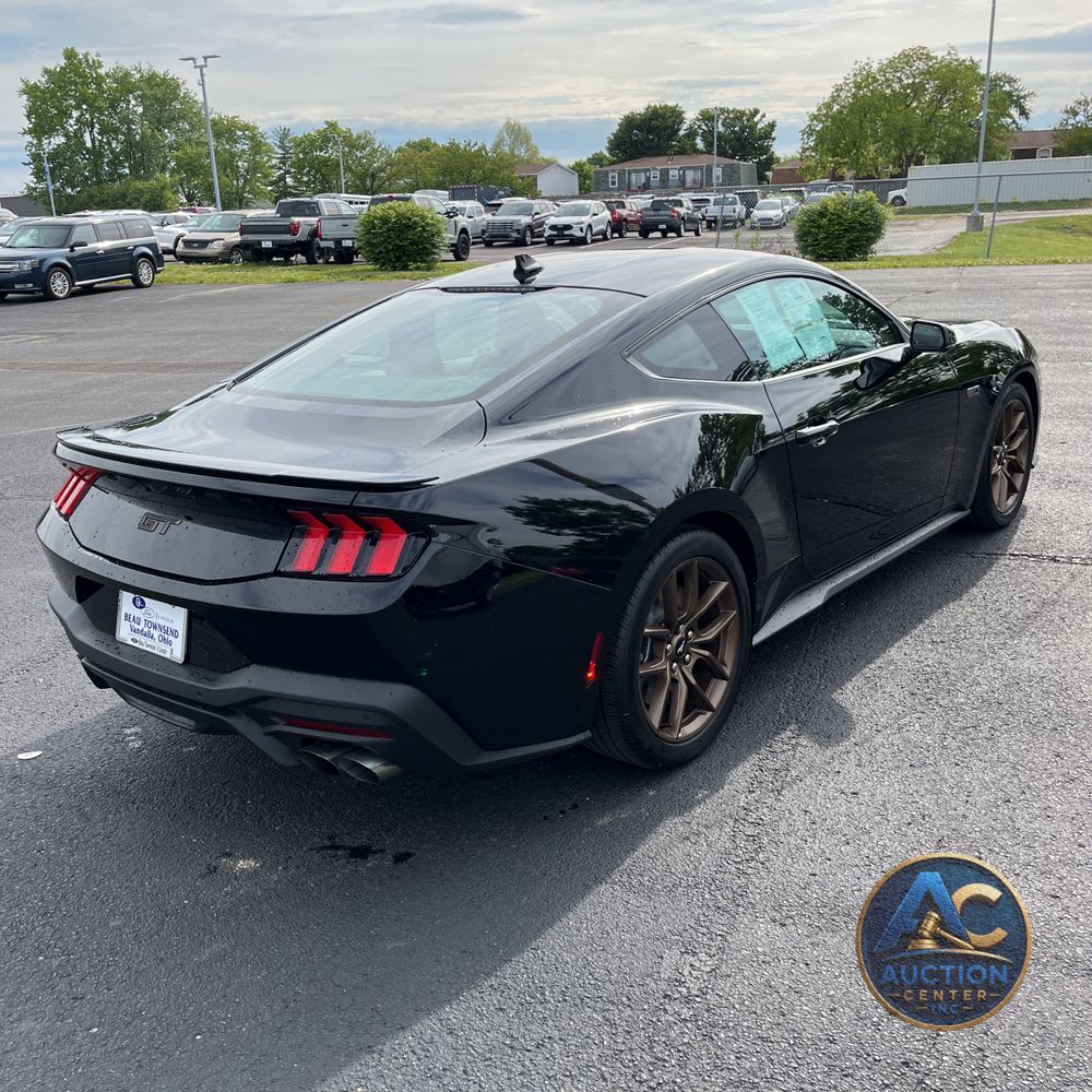2025 Ford Mustang GT Premium