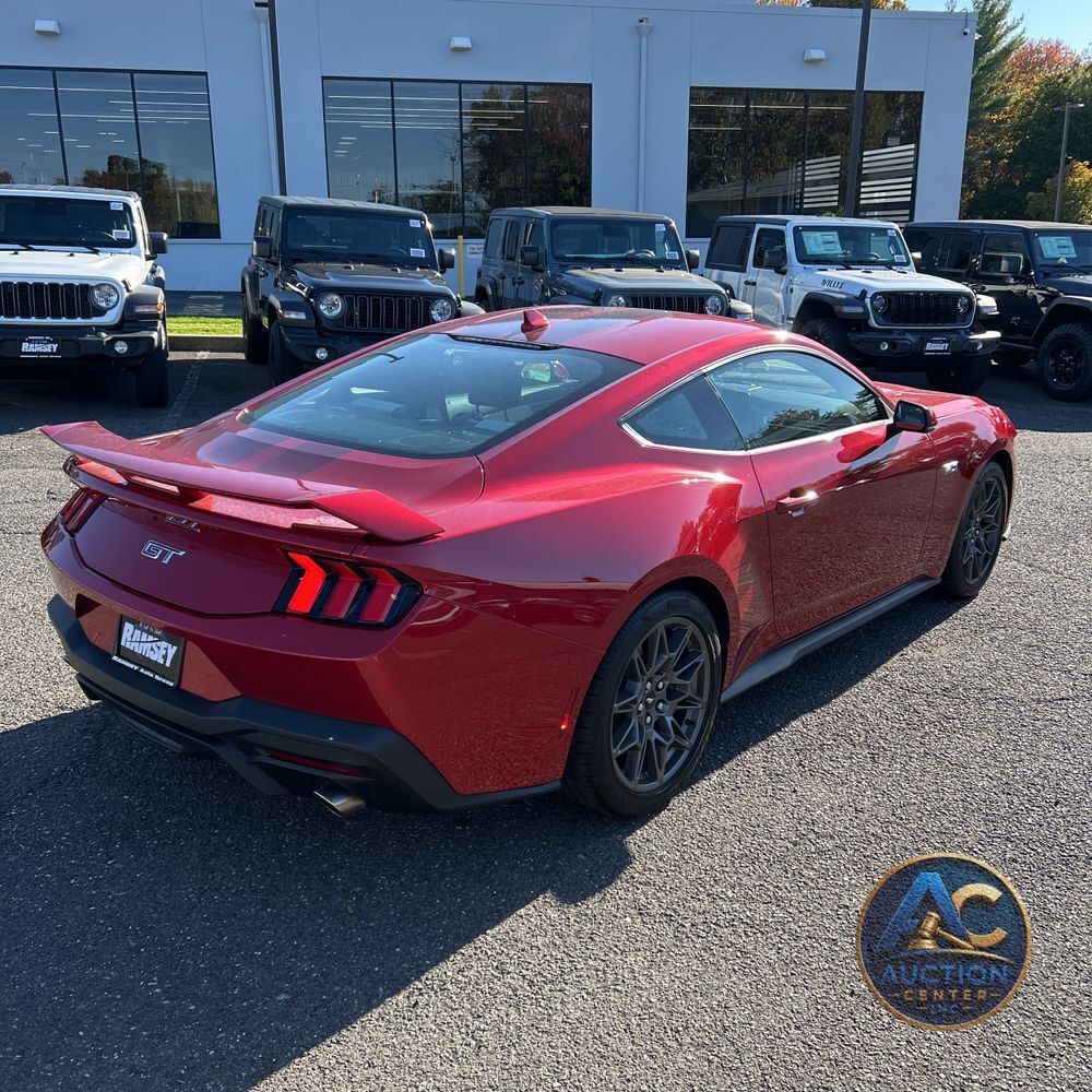 2024 Ford Mustang GT Premium
