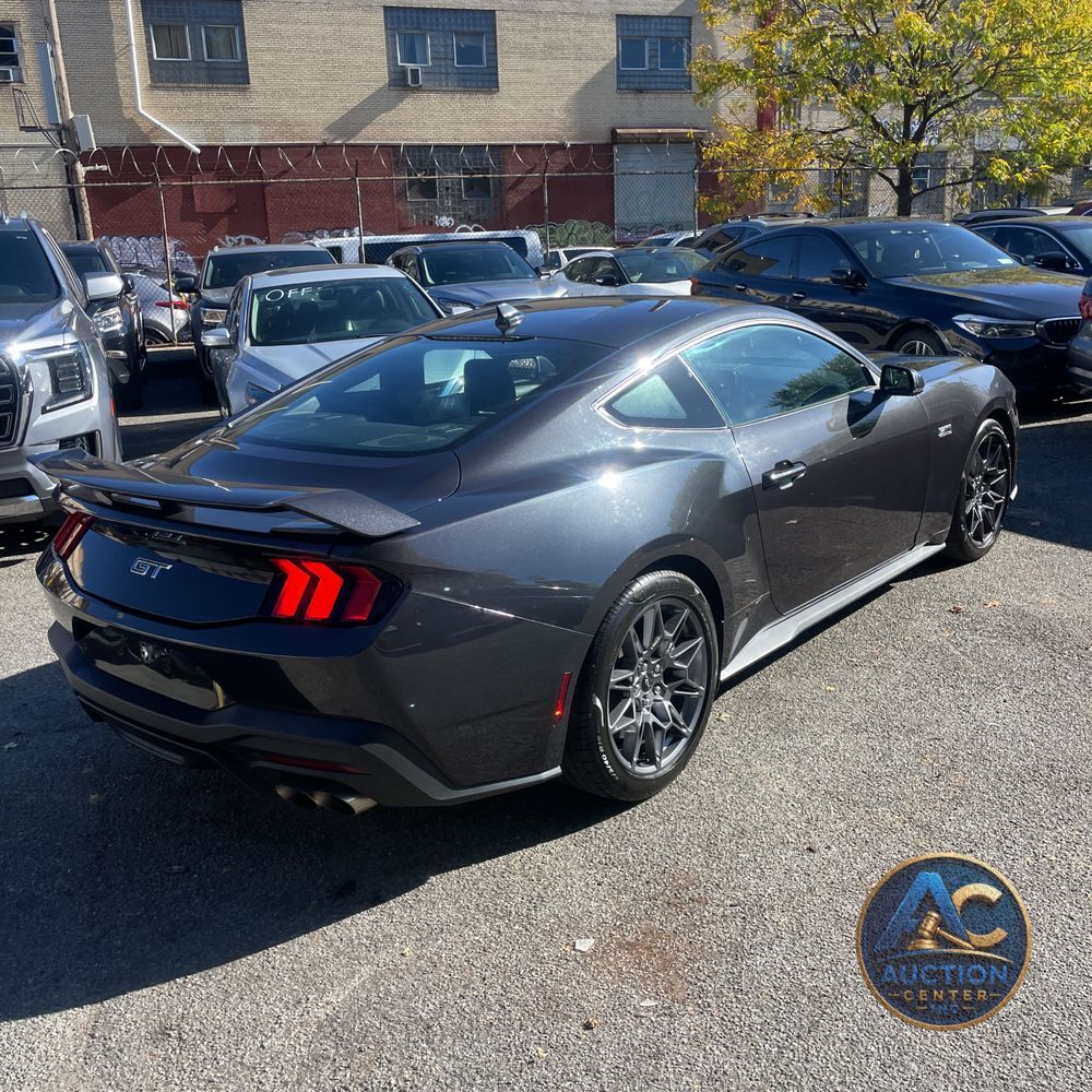 2024 Ford Mustang GT Premium