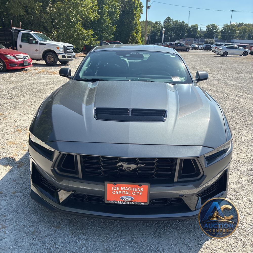 2024 Ford Mustang Dark Horse