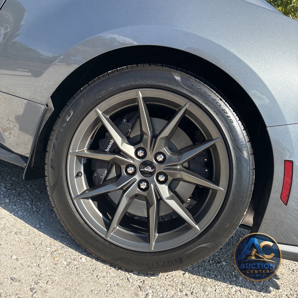 2024 Ford Mustang Dark Horse
