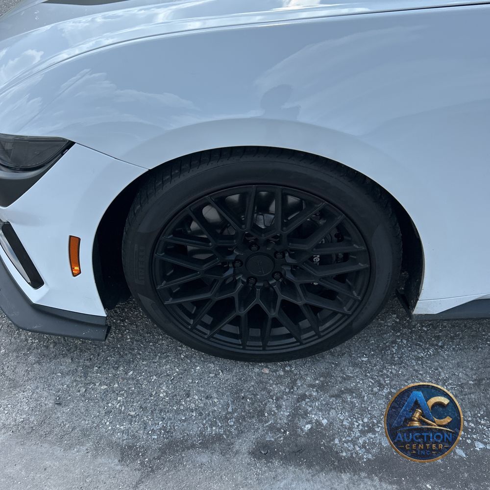 2024 Ford Mustang Dark Horse