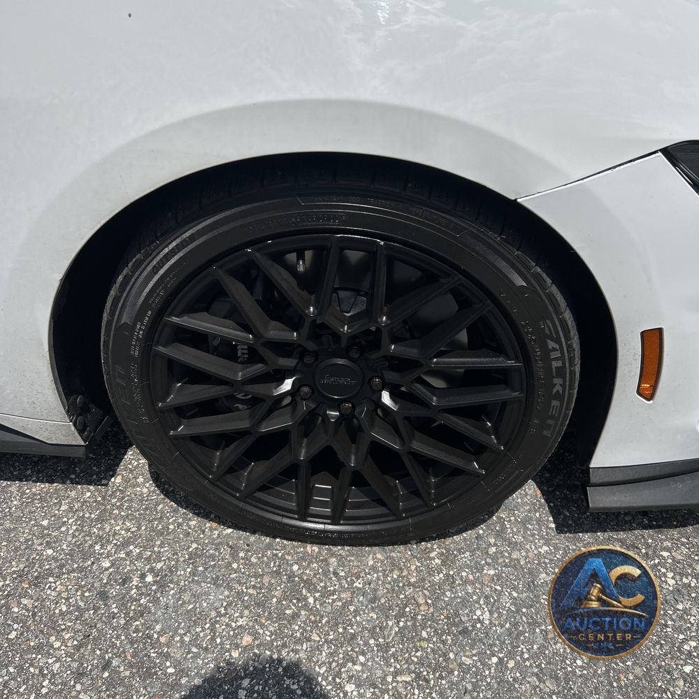 2024 Ford Mustang Dark Horse