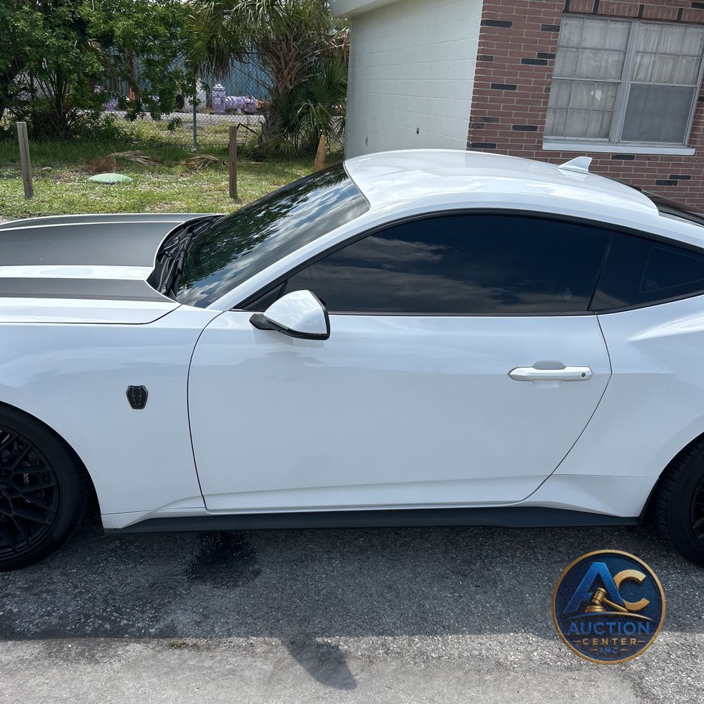 2024 Ford Mustang Dark Horse