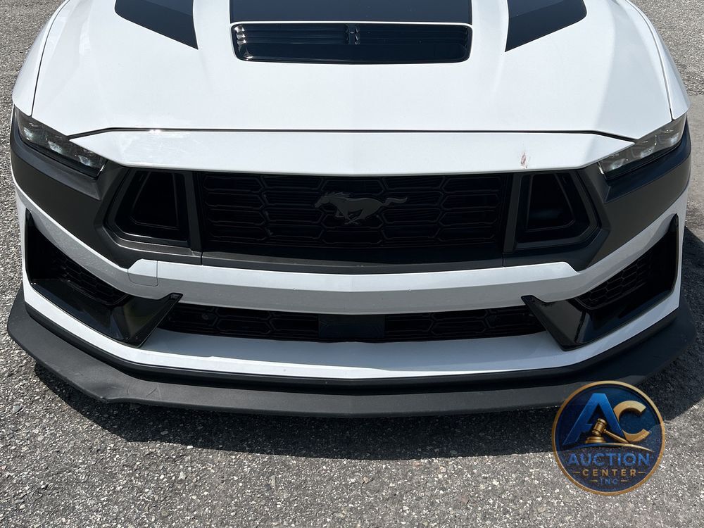 2024 Ford Mustang Dark Horse