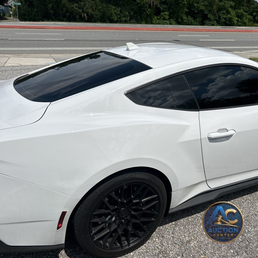 2024 Ford Mustang Dark Horse