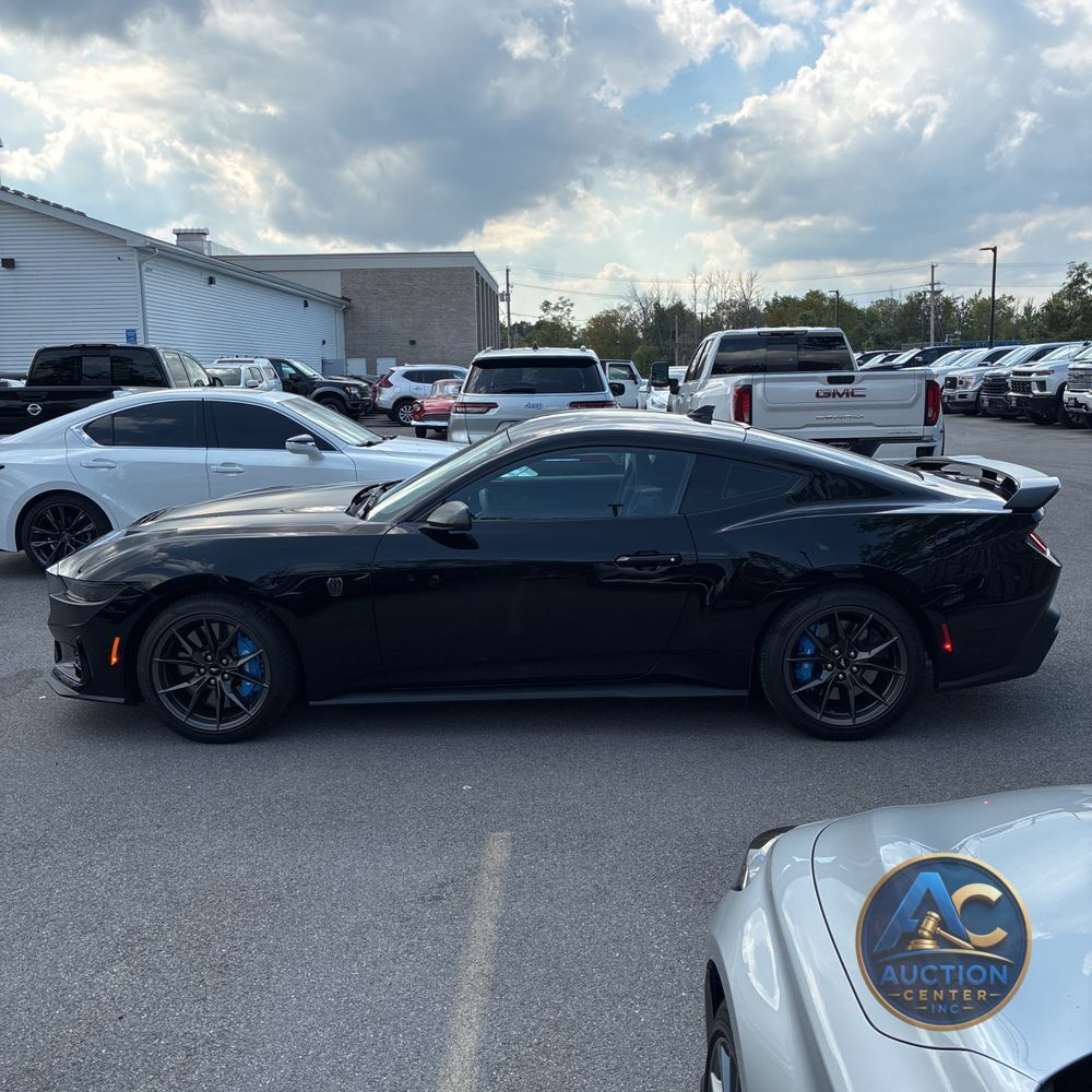 2024 Ford Mustang Dark Horse