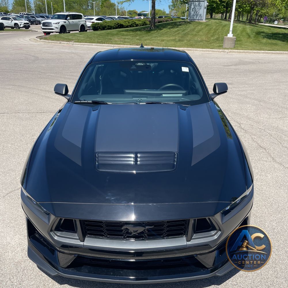 2026 Ford Mustang Dark Horse