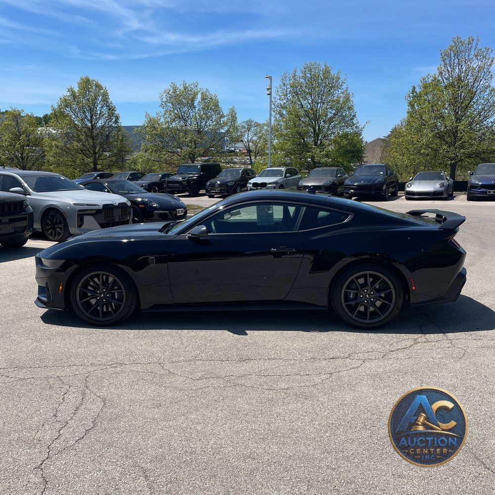 2026 Ford Mustang Dark Horse