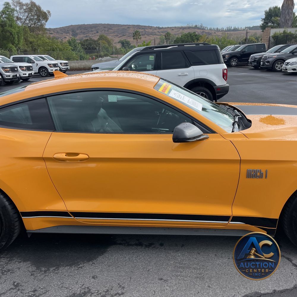 2022 Ford Mustang Mach 1