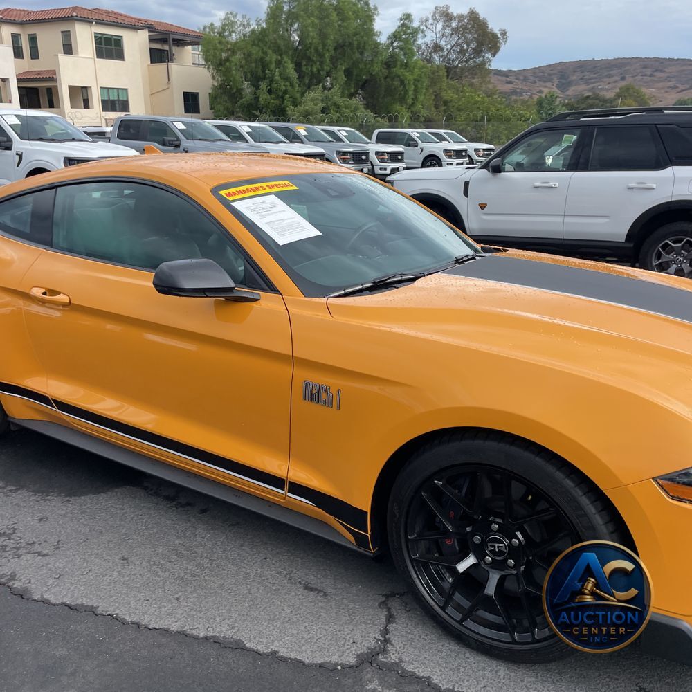 2022 Ford Mustang Mach 1