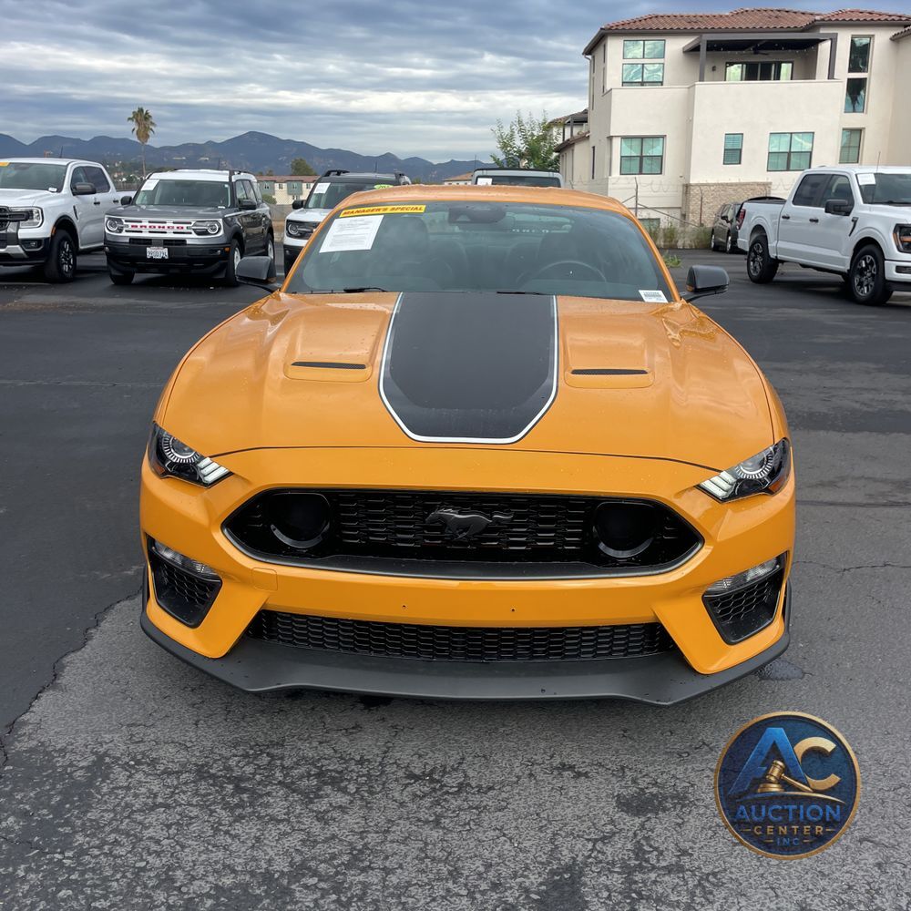 2022 Ford Mustang Mach 1