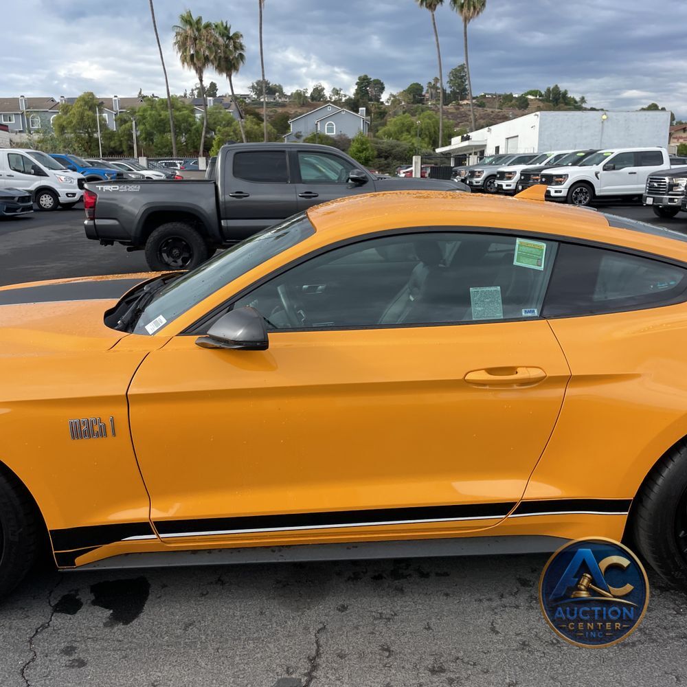 2022 Ford Mustang Mach 1