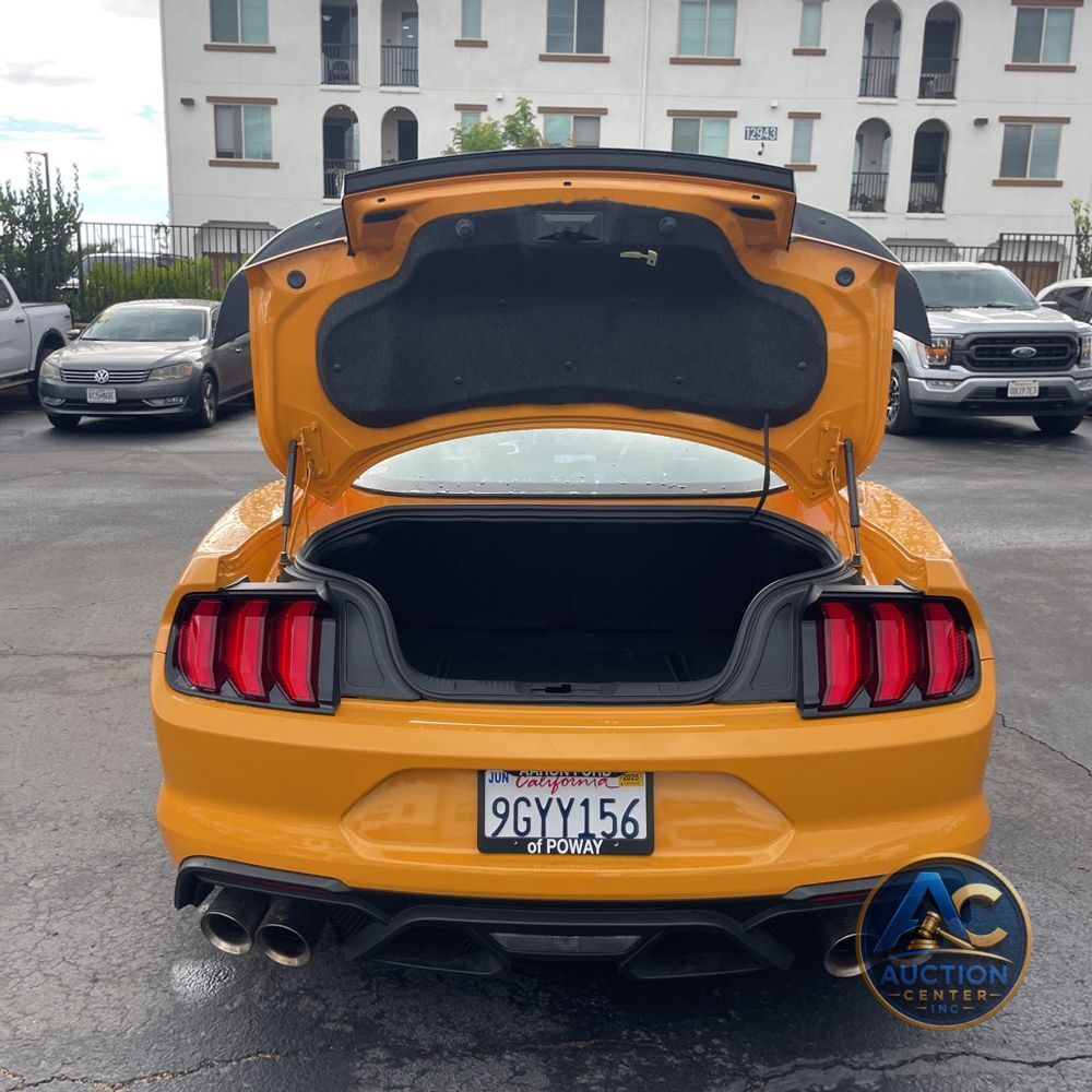2022 Ford Mustang Mach 1