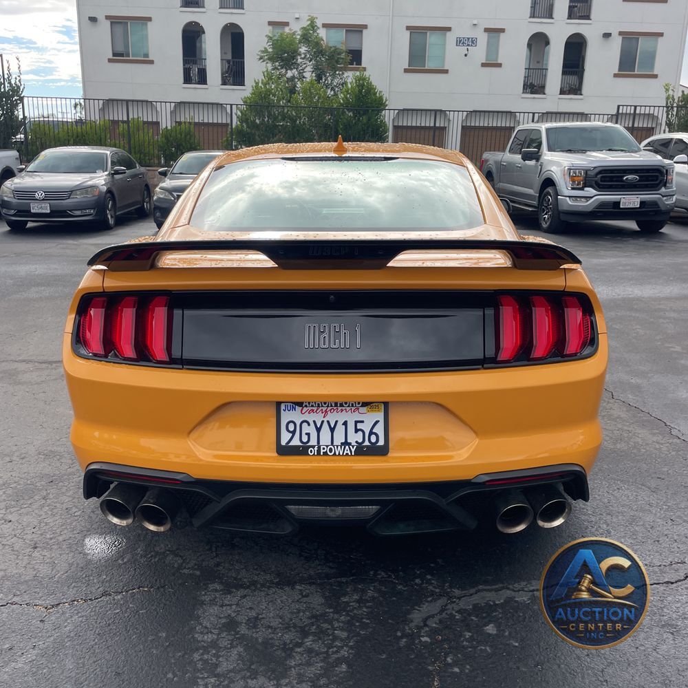 2022 Ford Mustang Mach 1