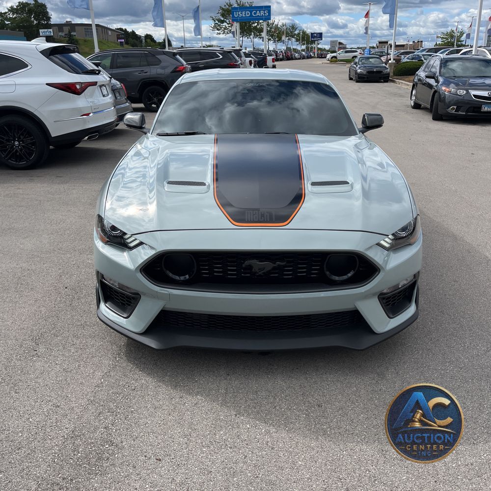 2022 Ford Mustang Mach 1