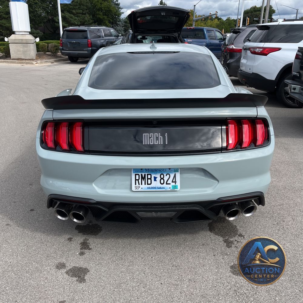 2022 Ford Mustang Mach 1