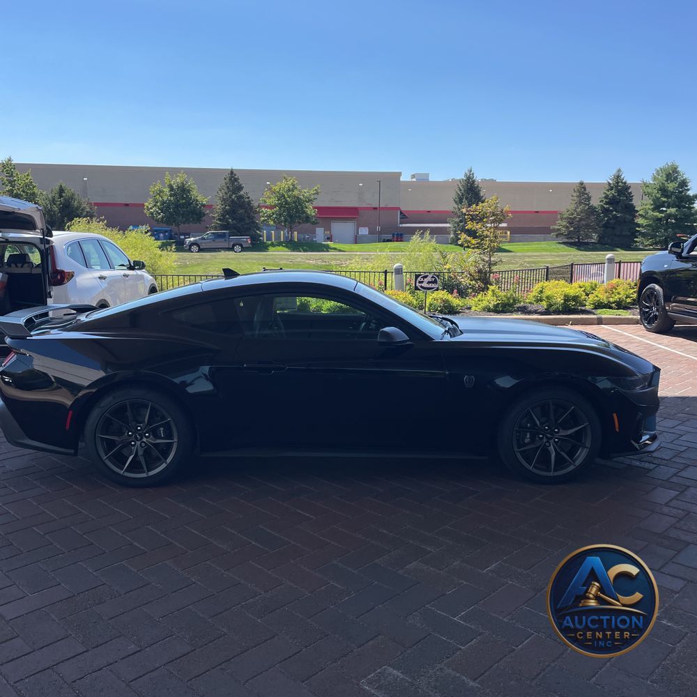 2024 Ford Mustang Dark Horse
