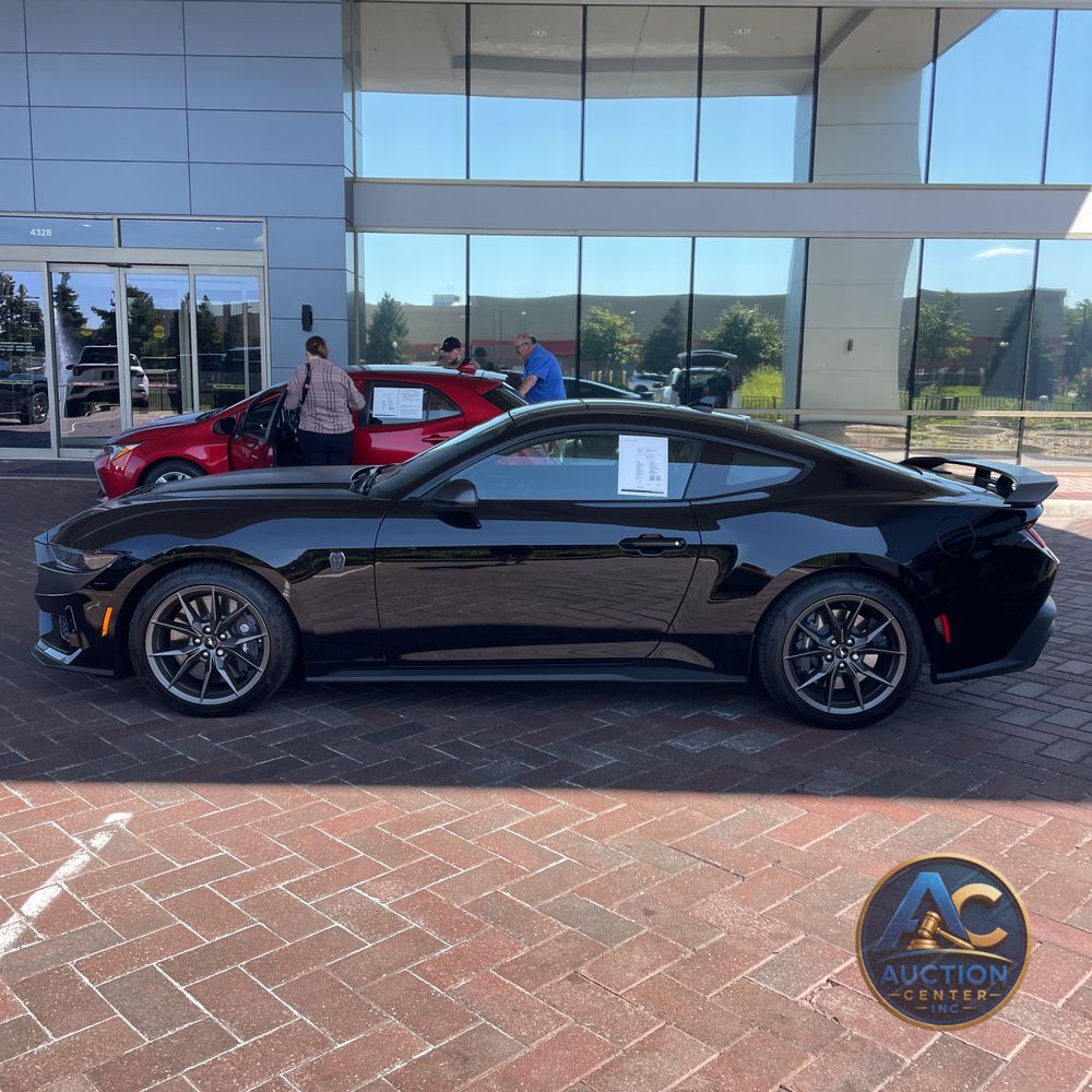 2024 Ford Mustang Dark Horse