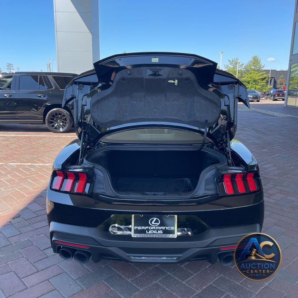 2024 Ford Mustang Dark Horse