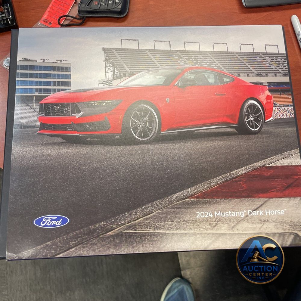 2024 Ford Mustang Dark Horse