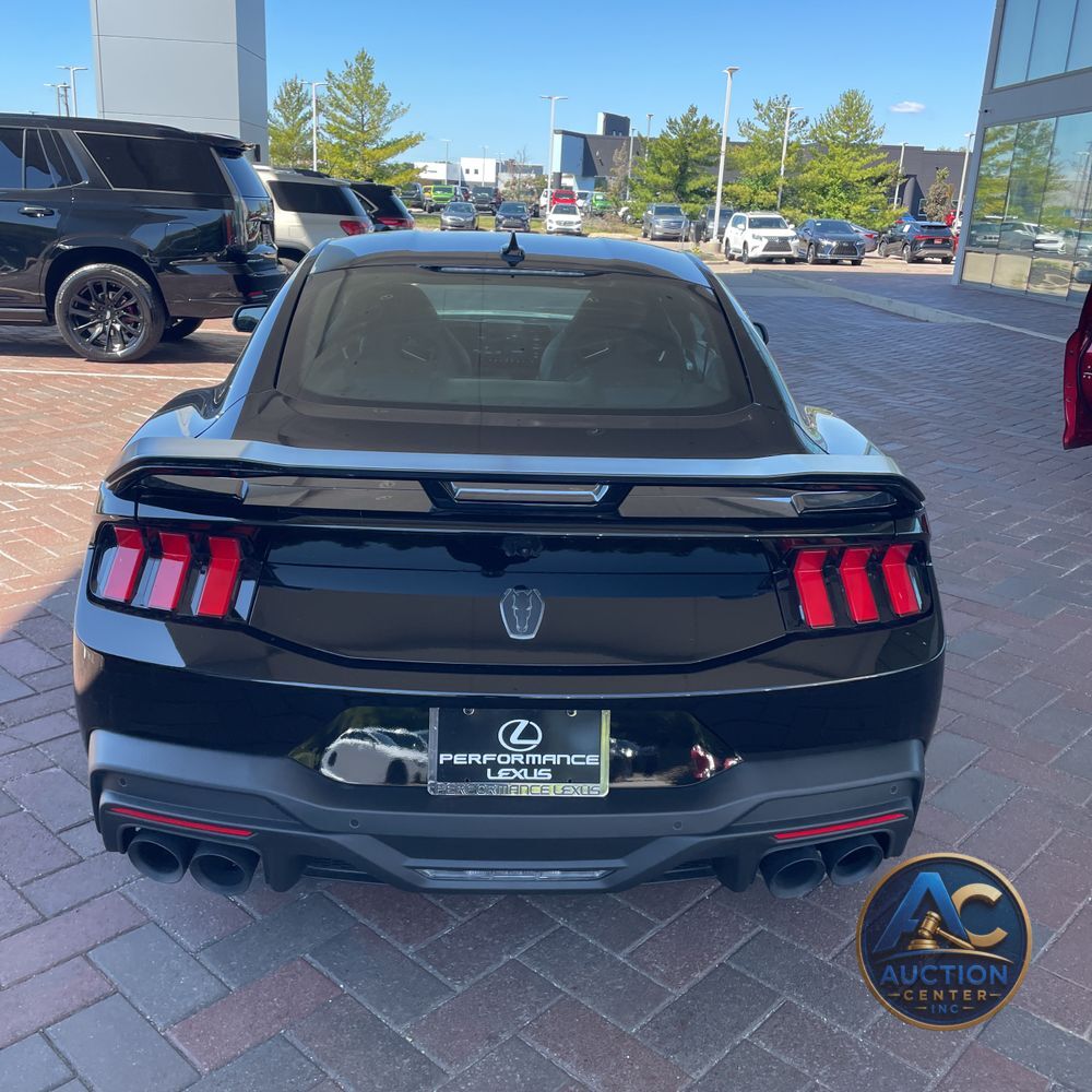 2024 Ford Mustang Dark Horse