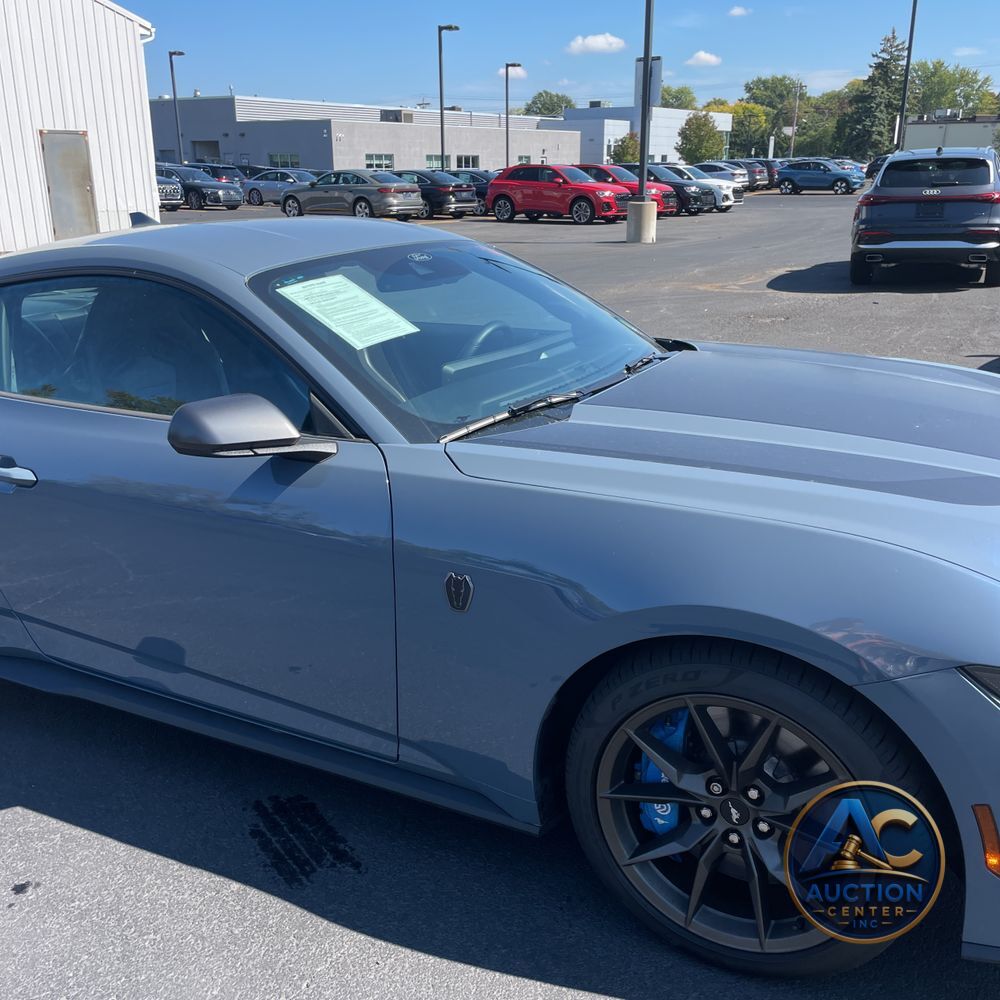 2024 Ford Mustang Dark Horse
