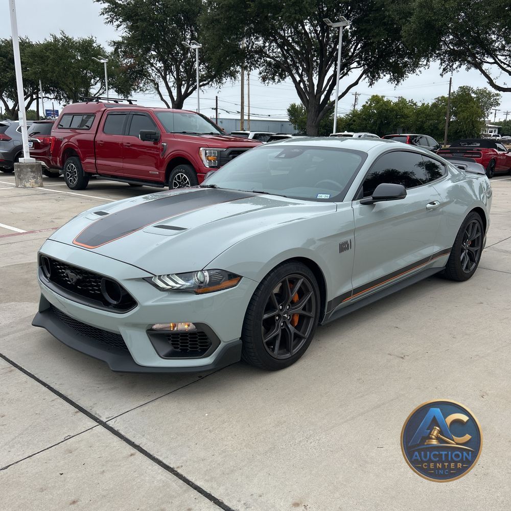 2022 Ford Mustang Mach 1