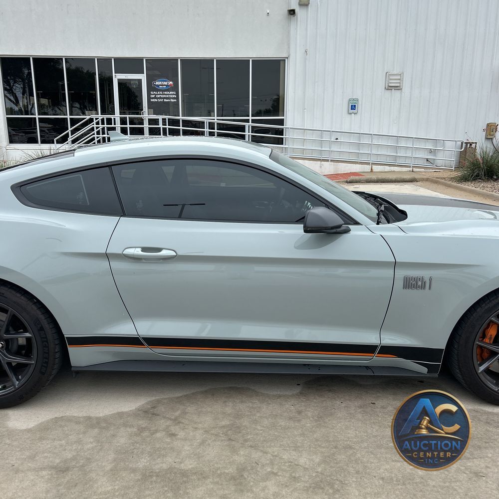 2022 Ford Mustang Mach 1