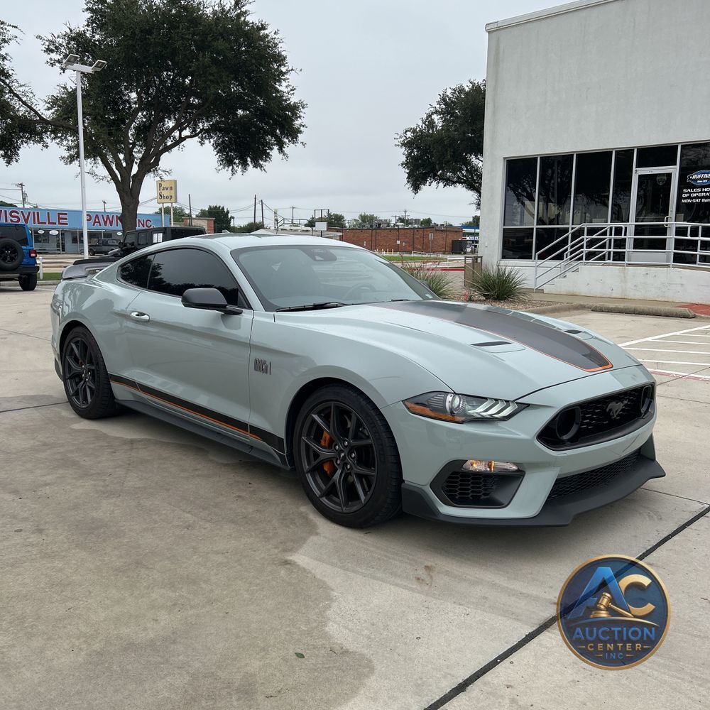 2022 Ford Mustang Mach 1