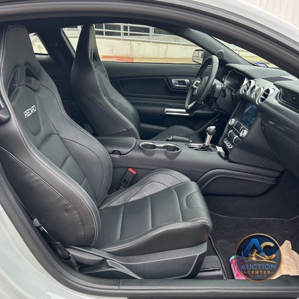 2022 Ford Mustang Mach 1