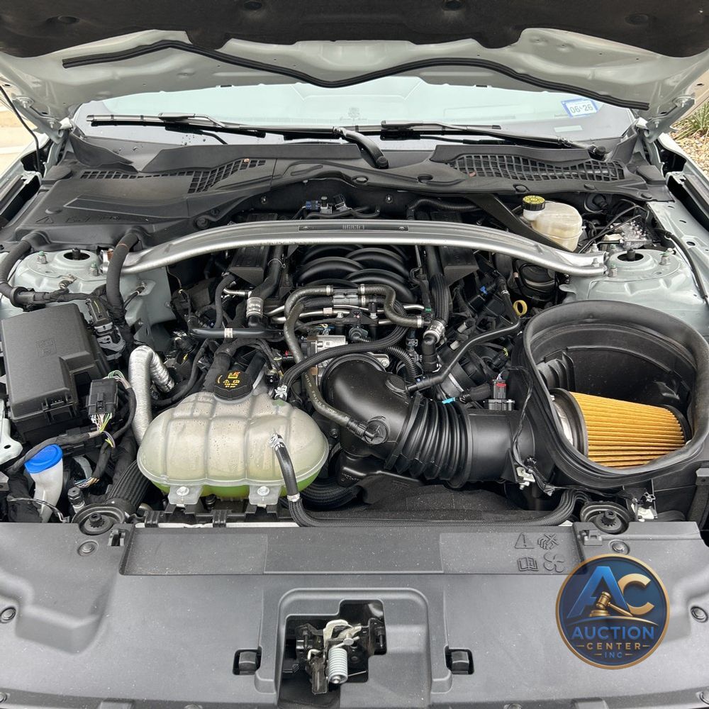 2022 Ford Mustang Mach 1