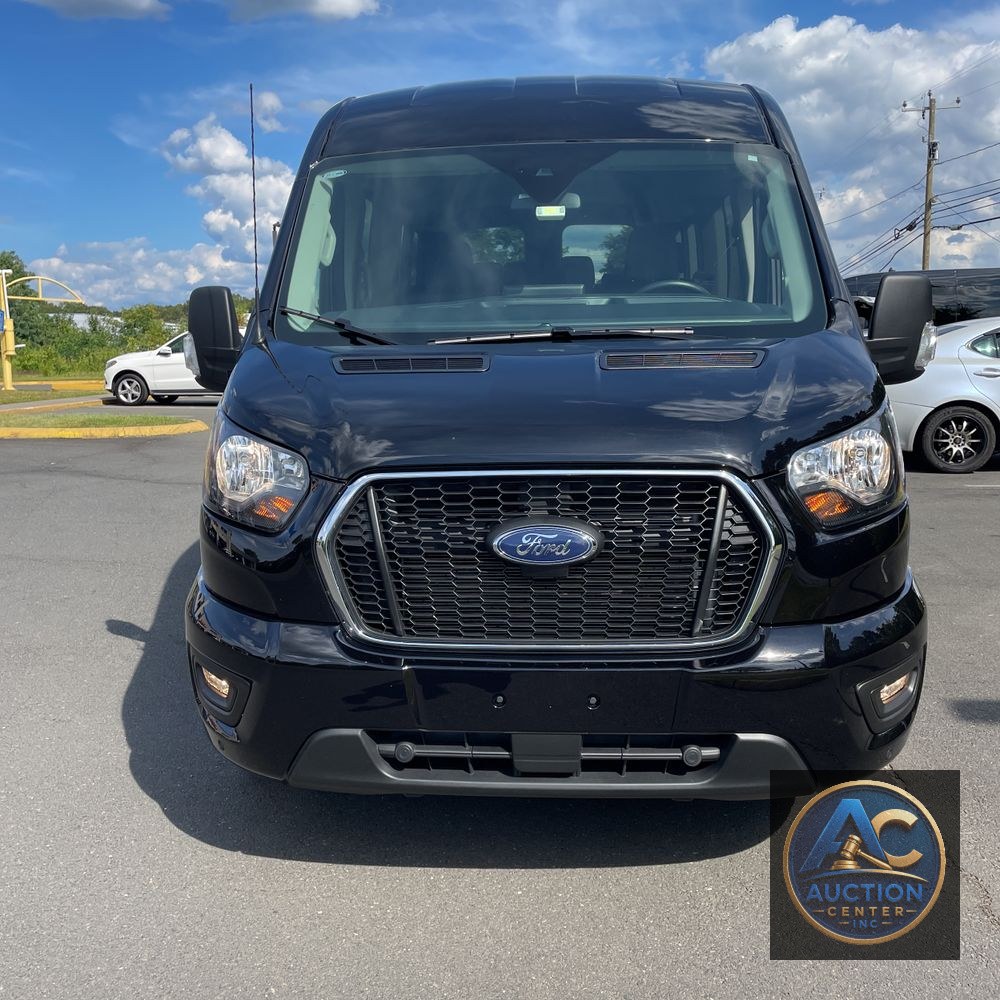 2025 Ford Transit 350 XLT