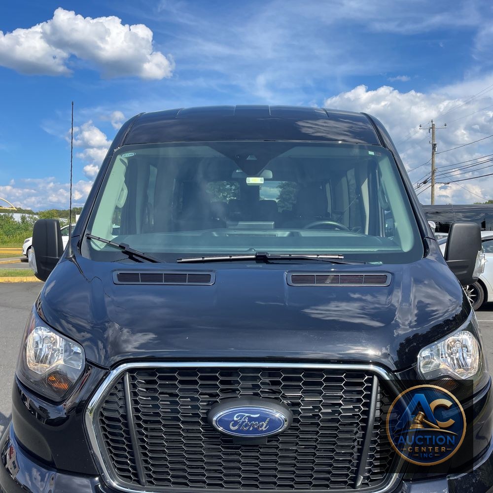 2025 Ford Transit 350 XLT